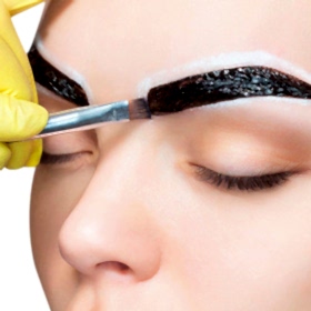 Окрашивание бровей