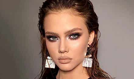 Визаж и причёски