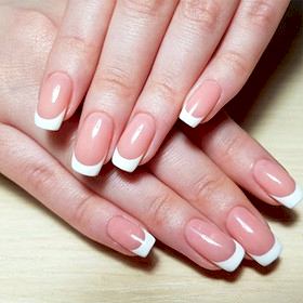 Наращивание ногтей френч