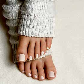 Педикюр пальчики