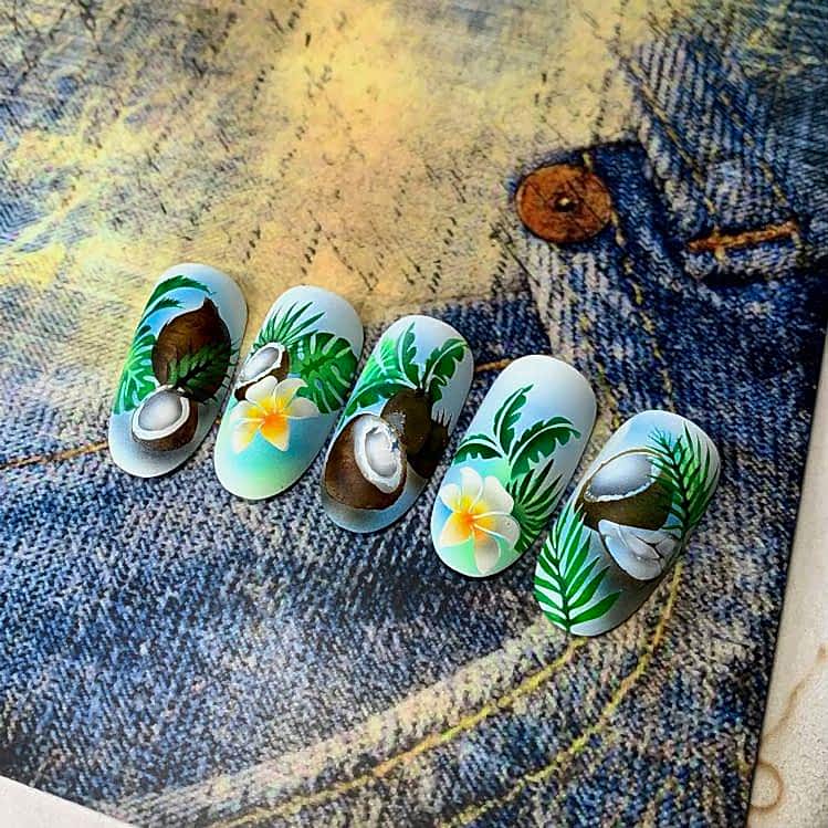 Аэрография на ногтях I уровень