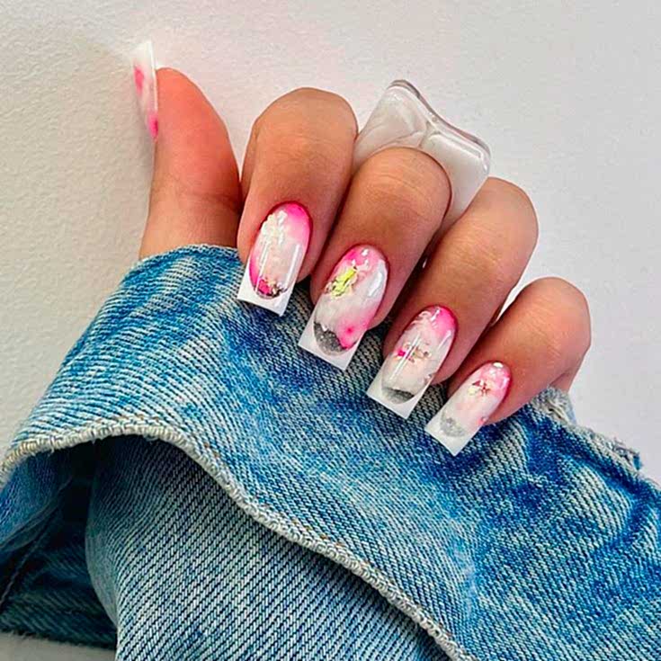 Моделирование ногтей гелем